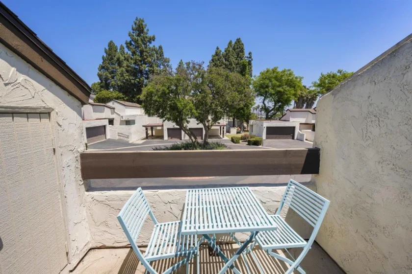1311 Hawk Lane photo 31