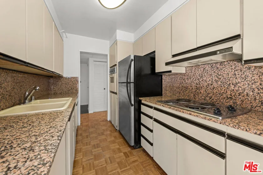 1300 Midvale Avenue #408 photo 12