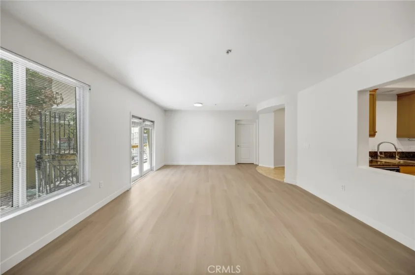 128 N Oak Knoll #111 photo 20