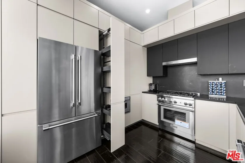 1100 Wilshire Boulevard #3208 photo 5