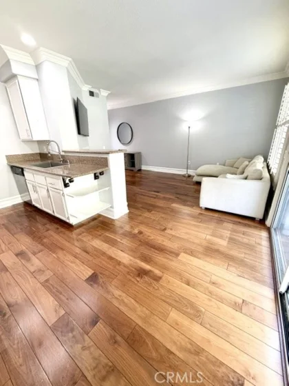 27 Chaumont Circle photo 8