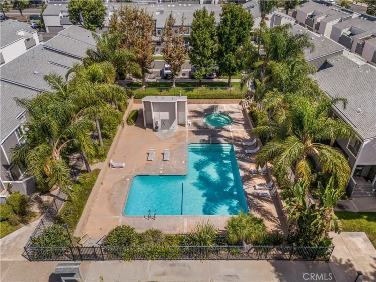 2710 W Segerstrom Avenue #F photo 33