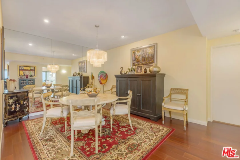 13600 Marina Pointe Drive #1704 photo 4