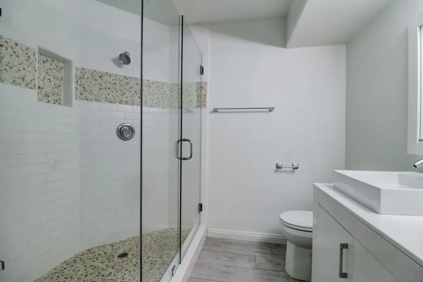 714 Seacoast Drive #104 photo 32
