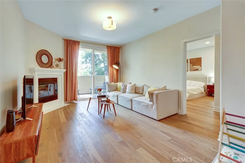 13935 Burbank Boulevard #105 photo 15