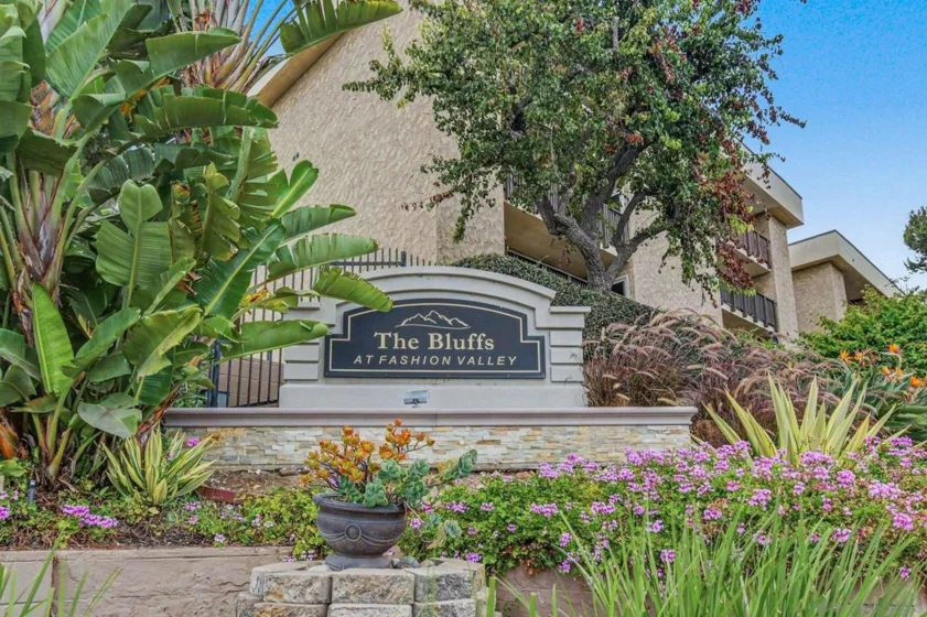 6202 Friars #301 photo 30
