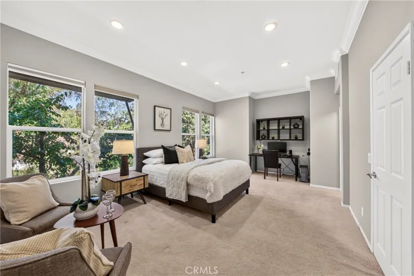 1105 Armstrong Drive photo 16