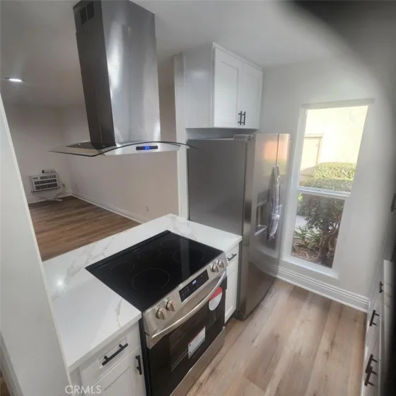 1040 W Macarthur Boulevard #135 photo 1