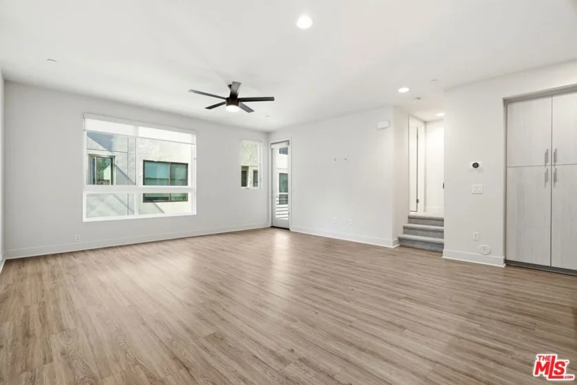 2111 N Cahuenga Boulevard #11 photo 6