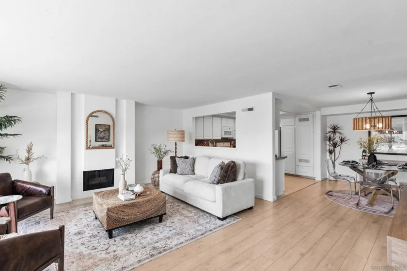 92 Montego Court photo 10