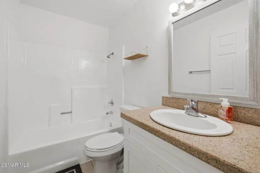 5530 Owensmouth Avenue #114 photo 13