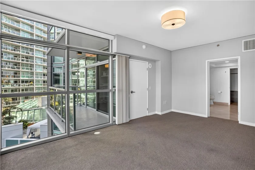 13650 Marina Pointe Drive #609 photo 12