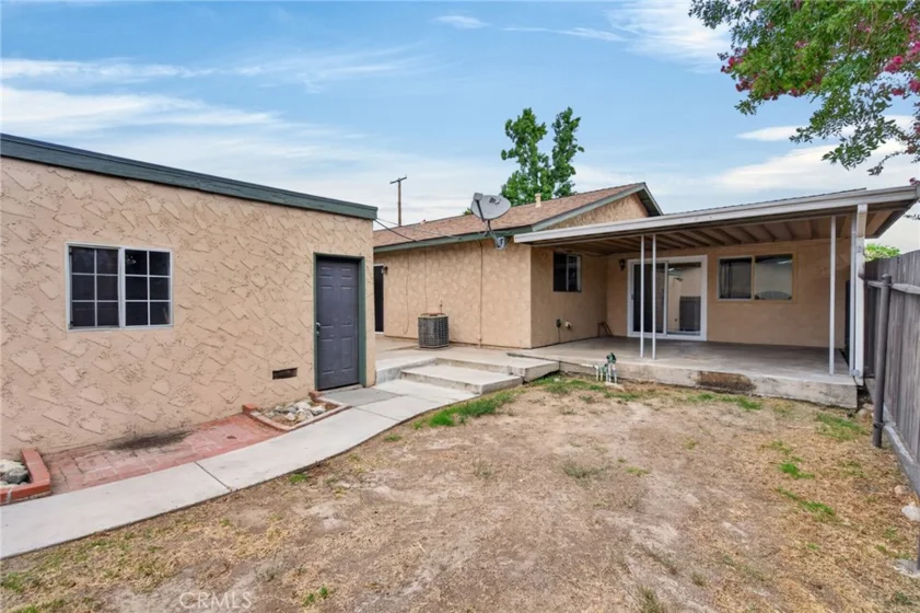 6377 La Mirada Way photo 33