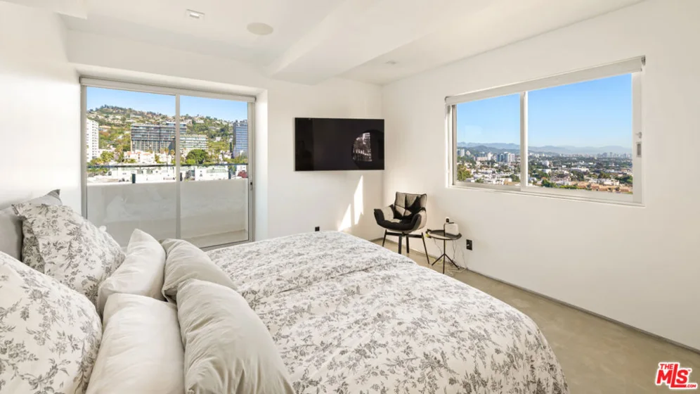 838 N Doheny Drive #1205 photo 6
