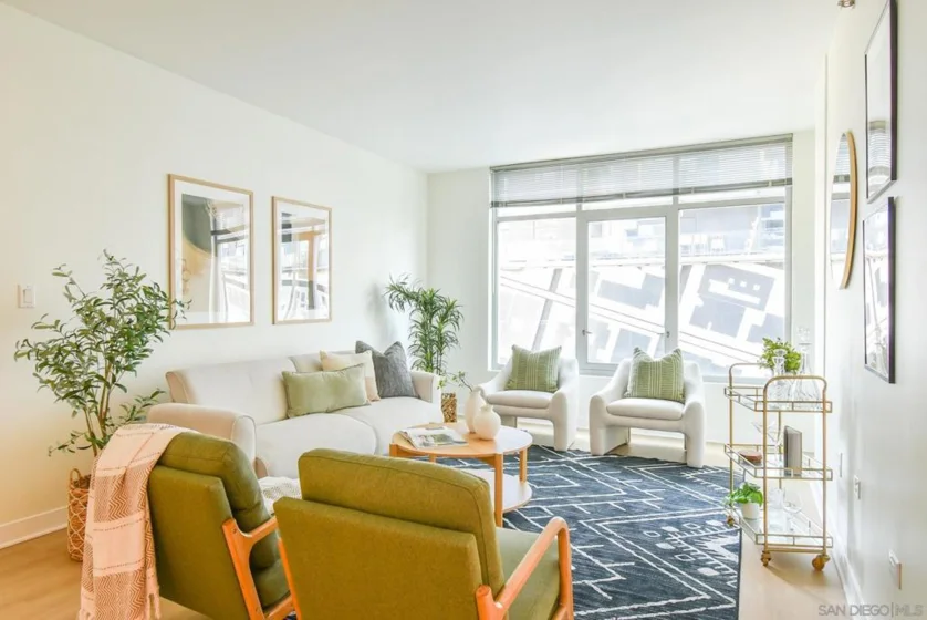 425 W Beech Street #408 photo 5