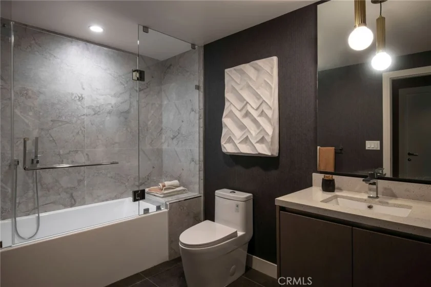 380 Cordova Street #413 photo 9