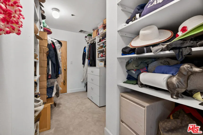 600 W 9th Street #1512 photo 15