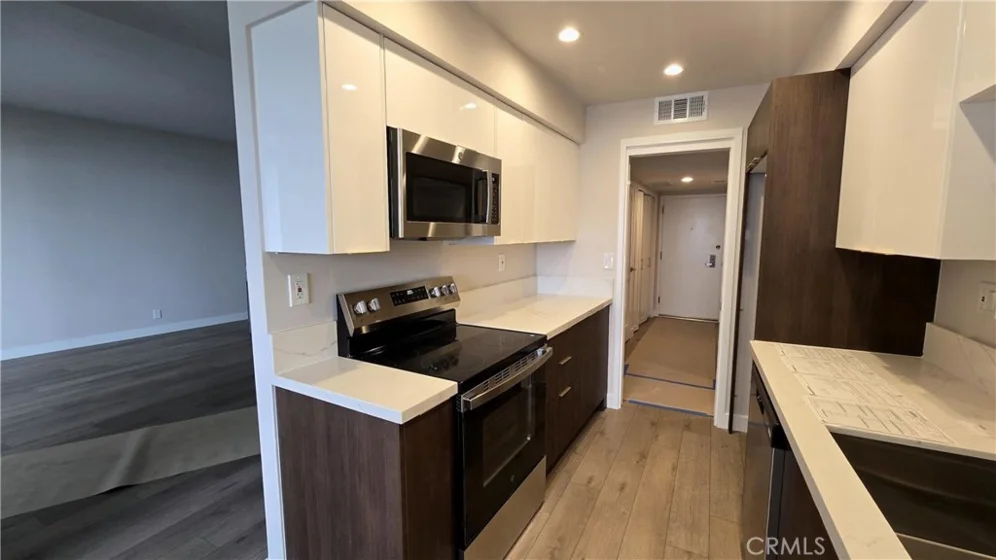 7250 Franklin photo 29