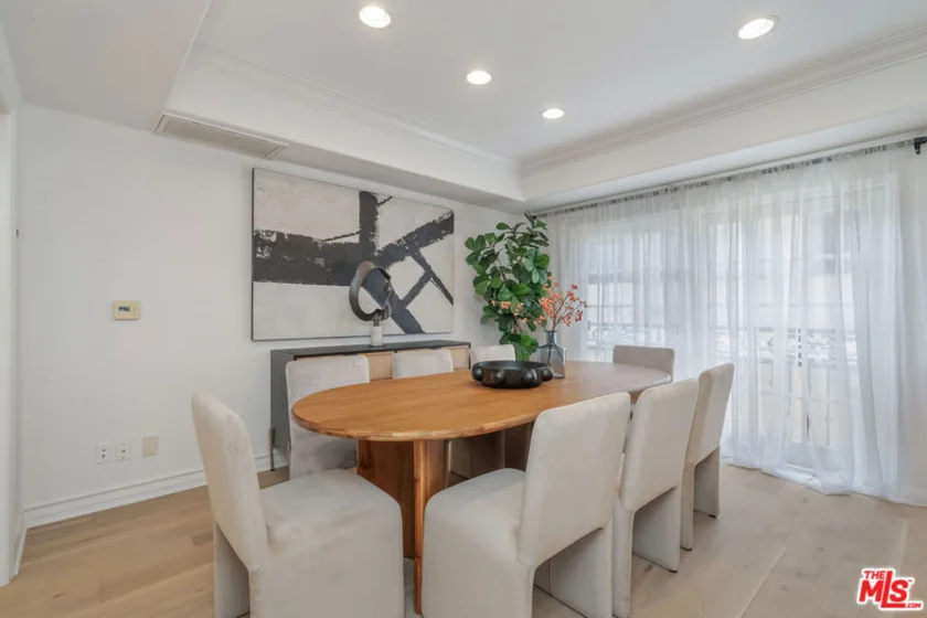 11723 Mayfield Avenue #4 photo 2