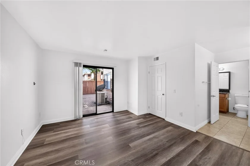 1315 Massachusetts photo 23