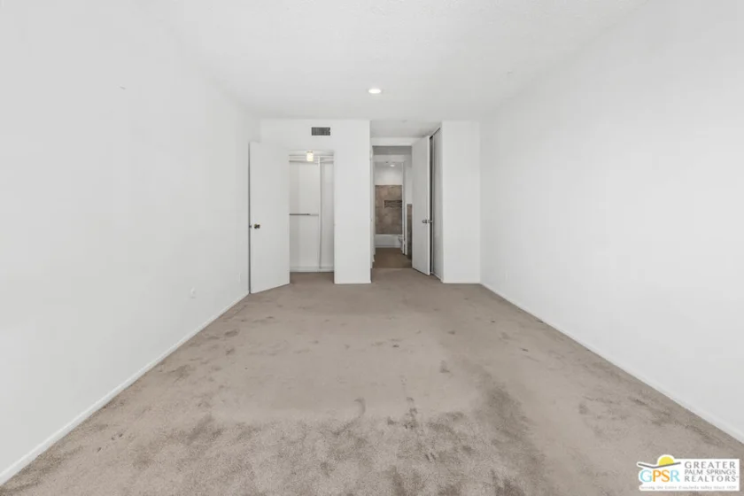 1401 Valley View Road #321 photo 19