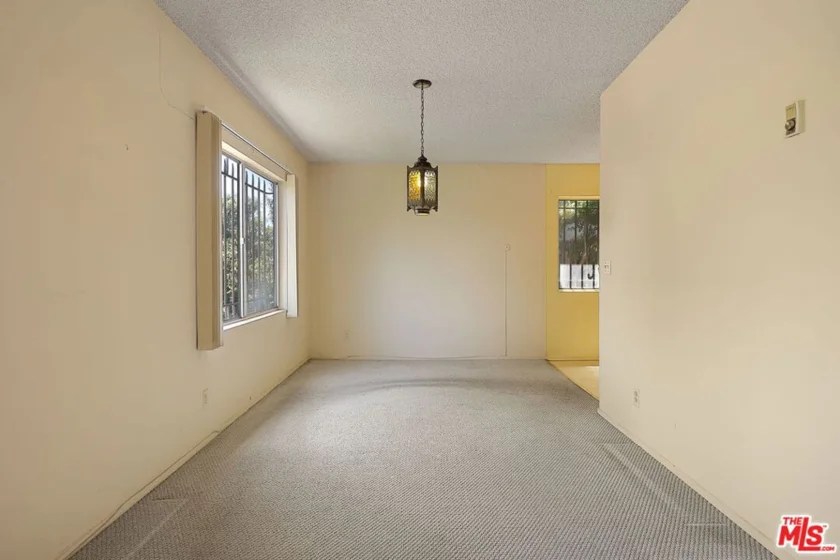 5025 Maplewood Avenue #14 photo 25