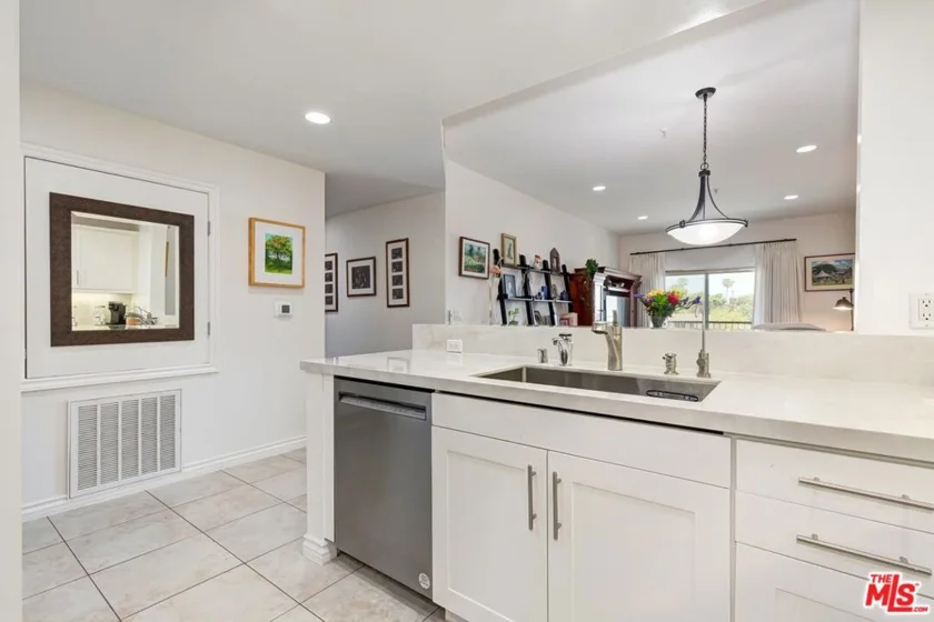 7100 Alvern Street #412 photo 24