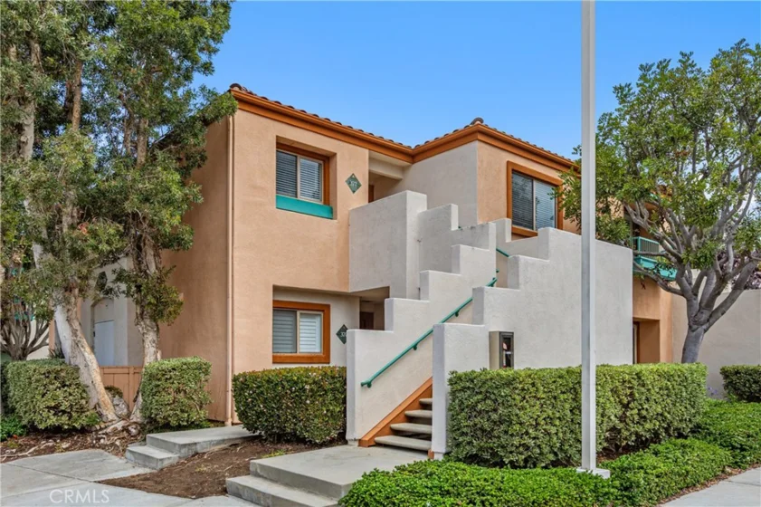 372 Villa Point Drive photo 8