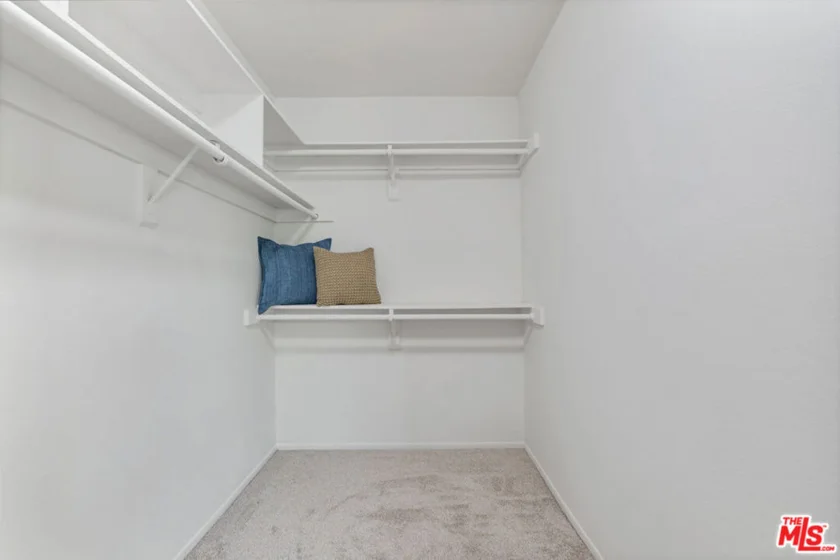 11965 Gorham Avenue #503 photo 19