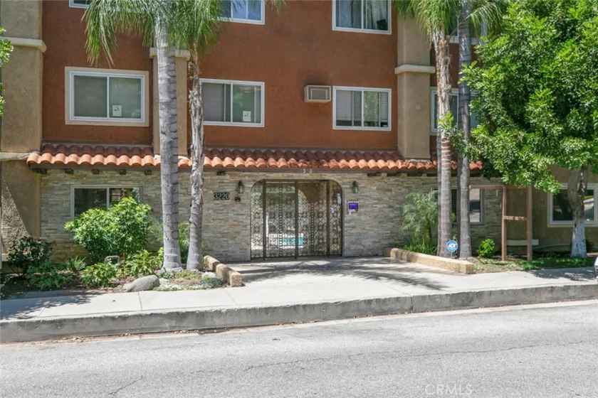 3220 Altura Avenue #217 photo 37