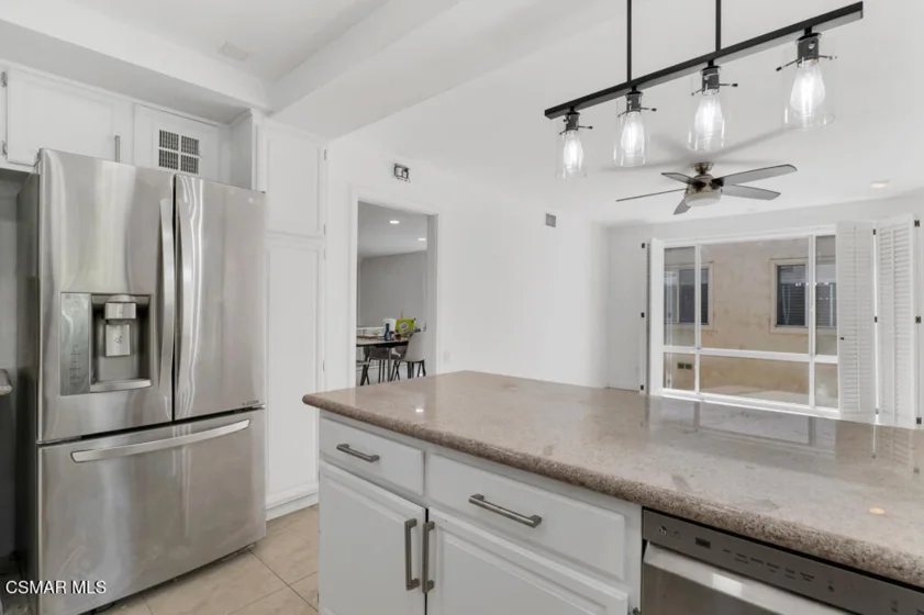 23767 Burbank Boulevard photo 16