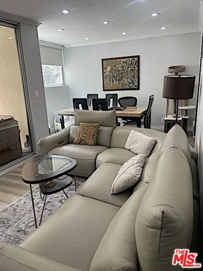 1015 N Kings Road #104 photo 16