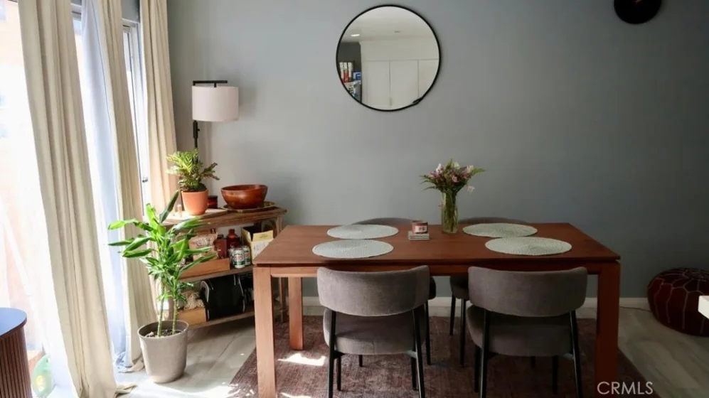 17135 Roscoe Boulevard #1 photo 5