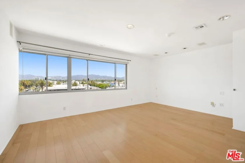 101 California Avenue #802 photo 21