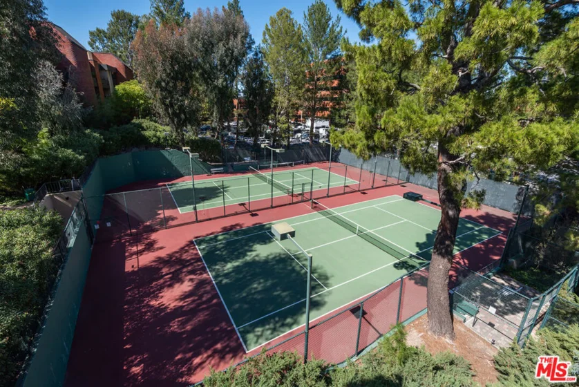 4736 Park Encino Lane #215 photo 33