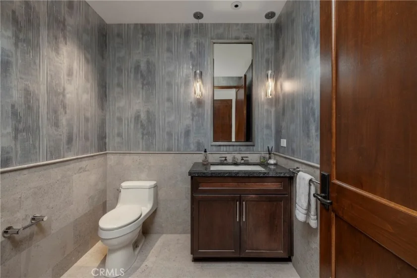 345 E Colorado Boulevard #404 photo 50