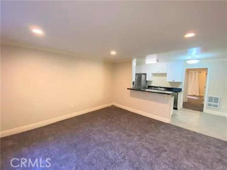 1720 Newport Avenue #5 photo 15