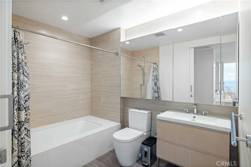 877 Francisco Street #4111 photo 12