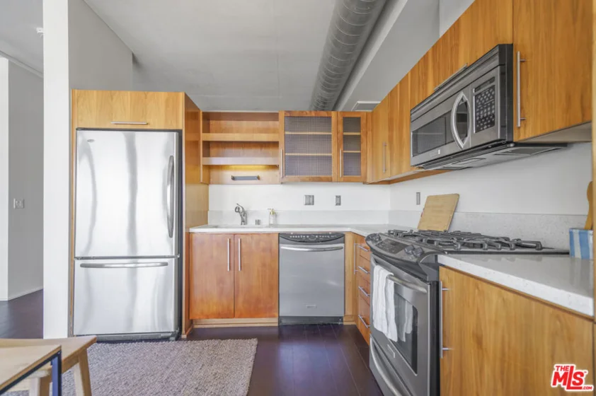 1100 S Hope Street #914 photo 53