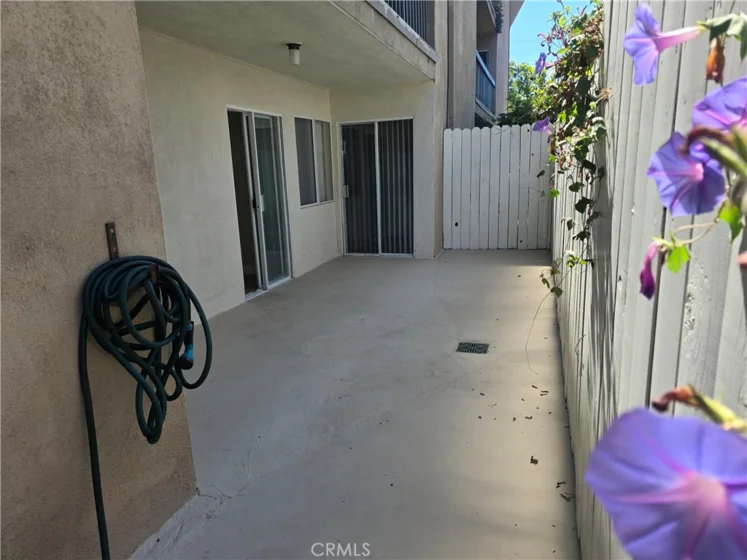 335 N Adams #106 photo 16