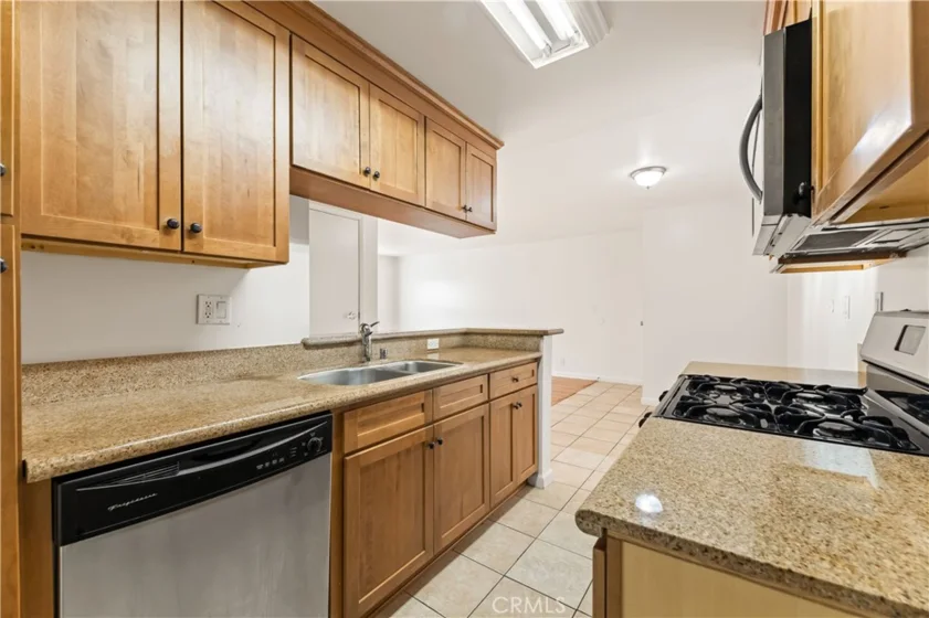 20327 Saticoy Street #102 photo 1