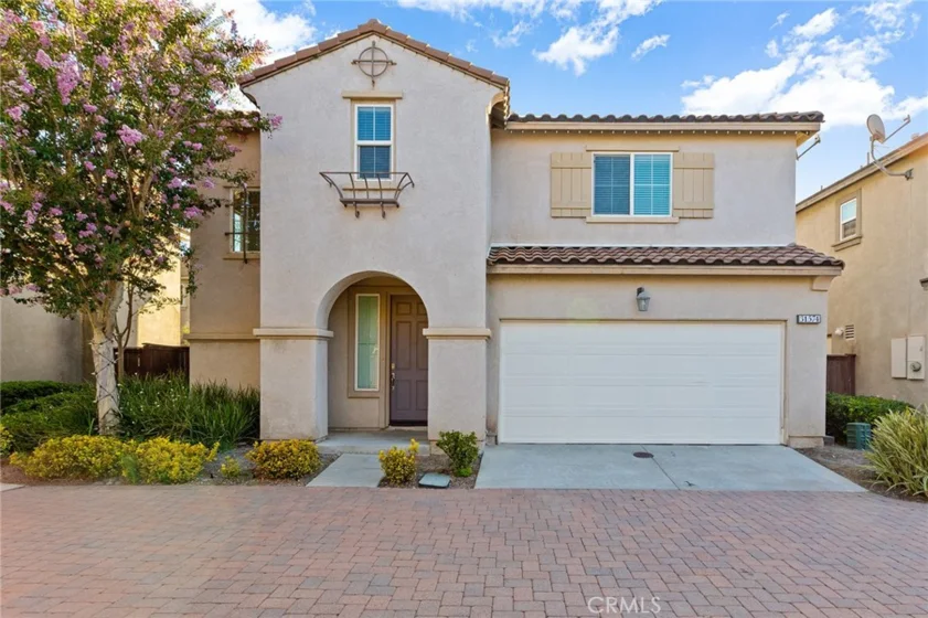 31574 Six Rivers Court photo 2