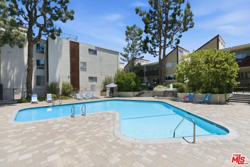 5900 Canterbury Drive #B217 photo 25