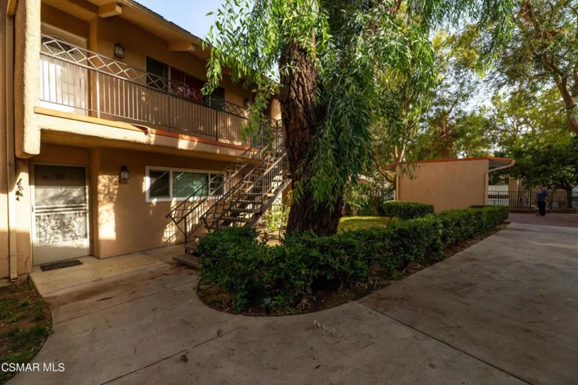 10331 Lindley Avenue #165 photo 1