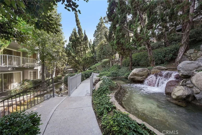 1418 Brett Place #201 photo 1