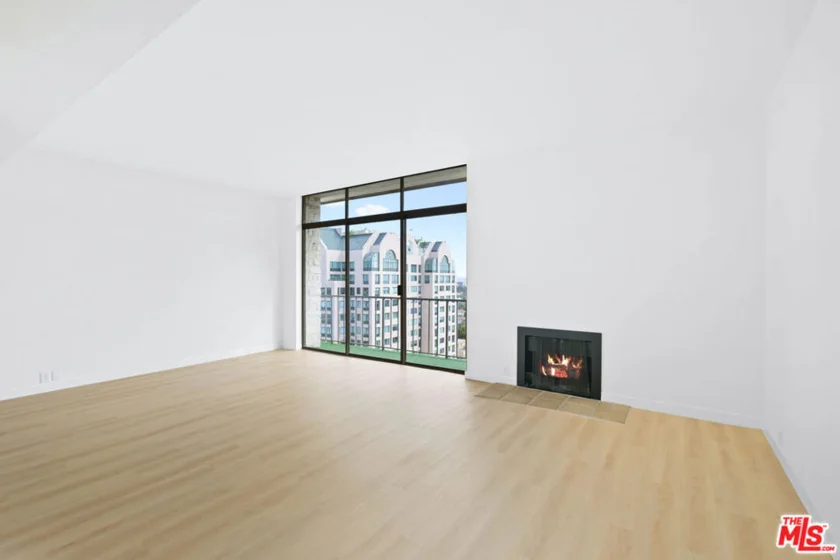 10535 Wilshire Boulevard #1803 photo 17