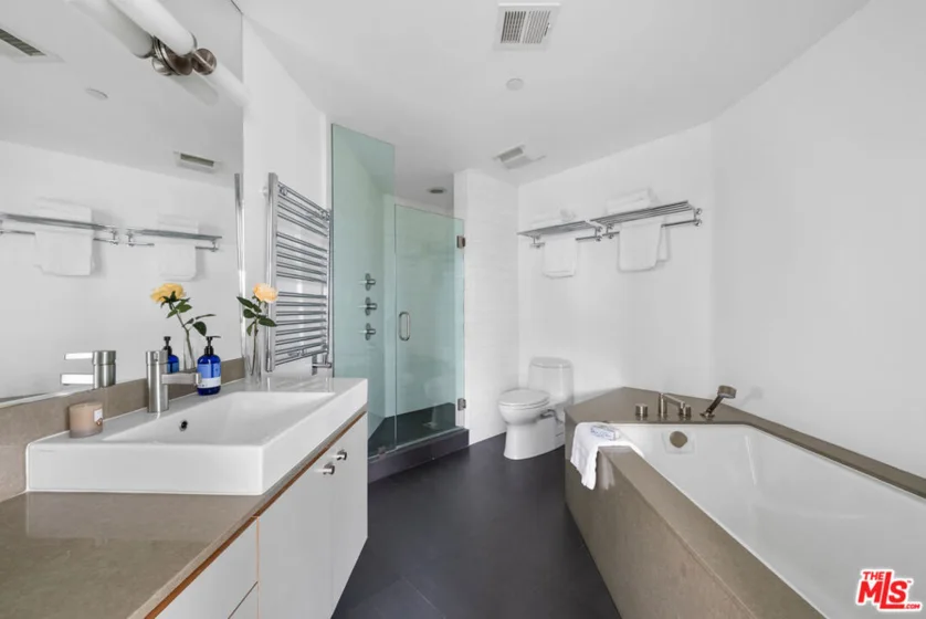 2913 3rd Street #304 photo 14