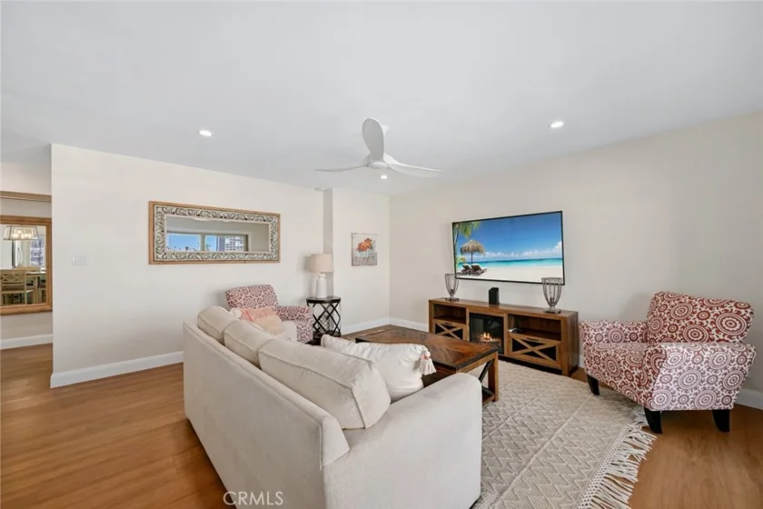 1202 N Pacific Street #206B photo 3