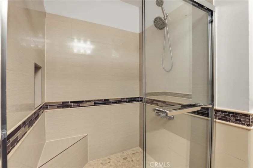 4189 Vineland Avenue #111 photo 16