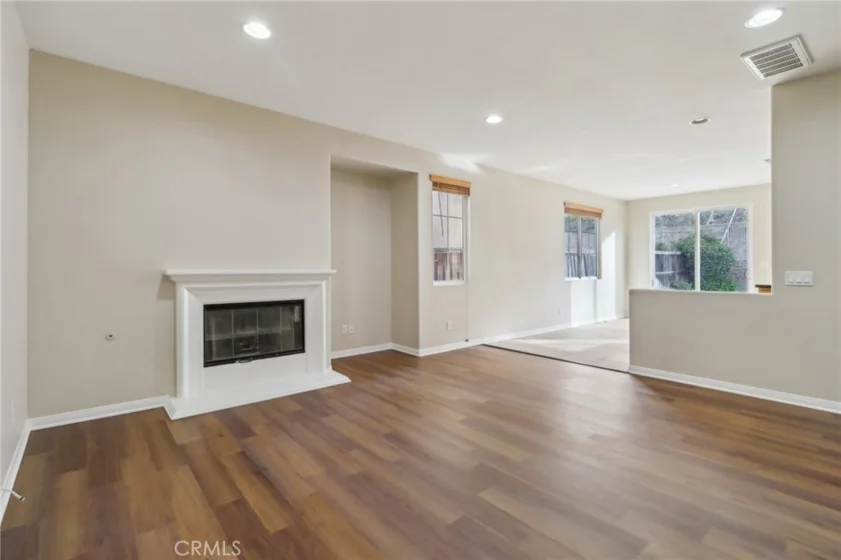 27741 Elderberry Street photo 8